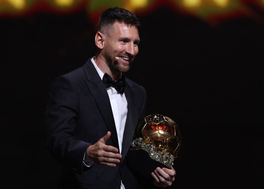 Ποιος κέρδισε την πρώτη Χρυσή Μπάλα, πόσο κοστίζει, από τι είναι φτιαγμένη;