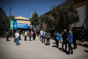 Απλήρωτα 7 στα 10 πρόστιμα για τον περιορισμό του κοροναϊού