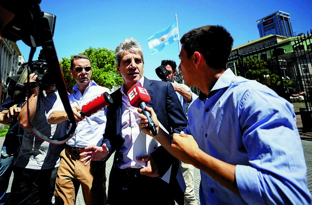 Αργεντινή: Ξεκίνησε η «θεραπεία-σοκ» με τις ευλογίες του  ΔΝΤ