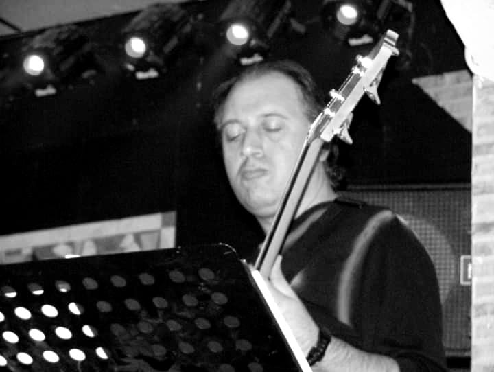 Θλίψη για γνωστό μουσικό που έχασε τη ζωή του σε τροχαίο δυστύχημα στην Κρήτη