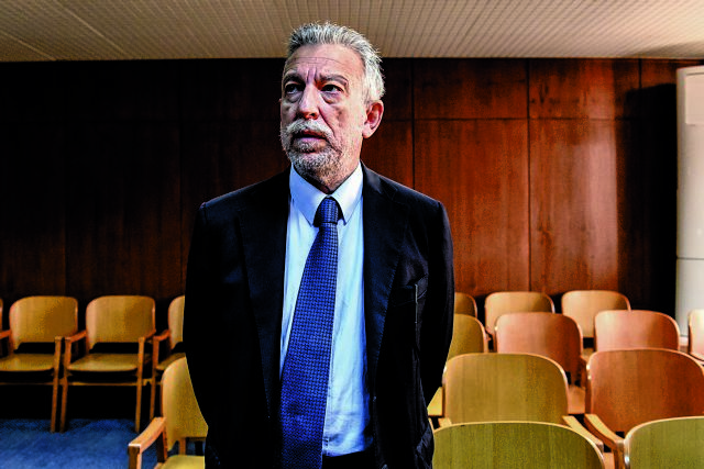 Περίπου όπως ο μακαρίτης ο Αλέφαντος