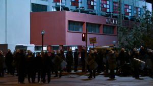 Ρέντη: «Αστυνομικοί με χτυπούσαν επί 12 ώρες» – Γνωστός μάνατζερ τράπερ καταγγέλλει ότι τον απήγαγαν μετά τα επεισόδια