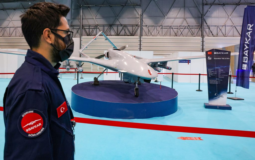 Κάνουν θραύση τα τουρκικά drones – Φθηνά και αποτελεσματικά