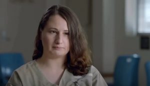 ΗΠΑ: Πρόωρη αποφυλακίση για την Gypsy Rose – Συμμετείχε στη δολοφονία της μητέρα της με σύνδρομο Μινχάουζεν