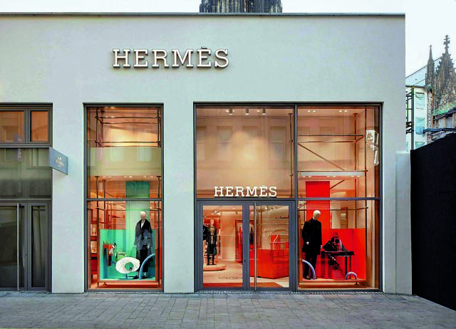 Η «μάχη» της πολυτέλειας – Πώς η Hermes ξεπέρασε τη γαλλική Louis Vuitton