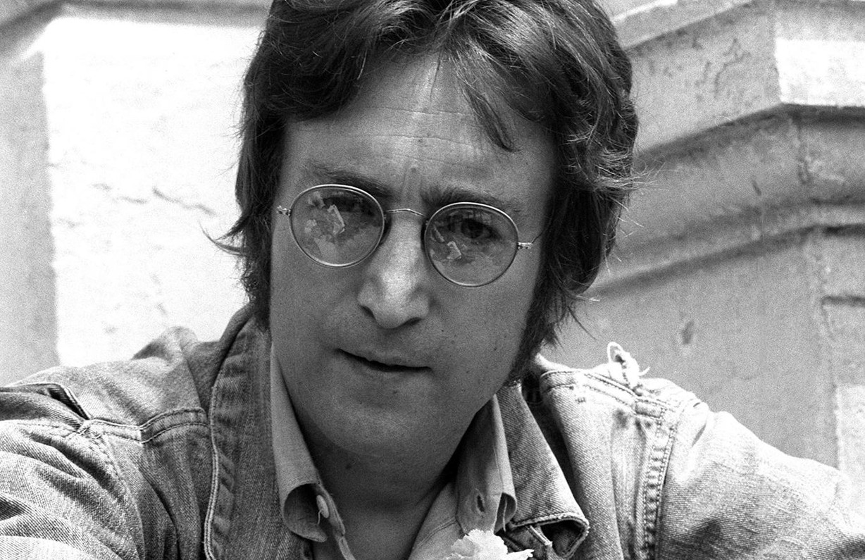 Αποκάλυψη 50 χρόνια μετά: «Με παρακολουθούν αμερικανοί πράκτορες» - Η χαμένη συνέντευξη του Τζον Λένον