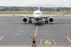 Λιθουανία: Έκλεισε το Αεροδρόμιο του Βίλνιους από μπαλόνια με λαθραία τσιγάρα