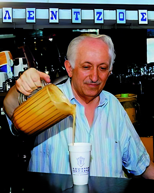 Πέθανε ο δημιουργός του μυθικού φραπέ