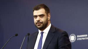 Καμιά απάντηση από την κυβέρνηση στον Ολυμπιακό: «Δεν υπάρχει στοχοποίηση» είπε ο Παύλος Μαρινάκης, αλλά…