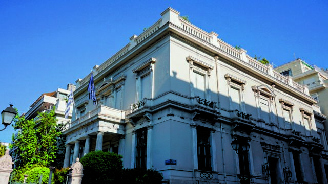 Η εντυπωσιακή «Benaki Collection» του «Cabana Magazine»…