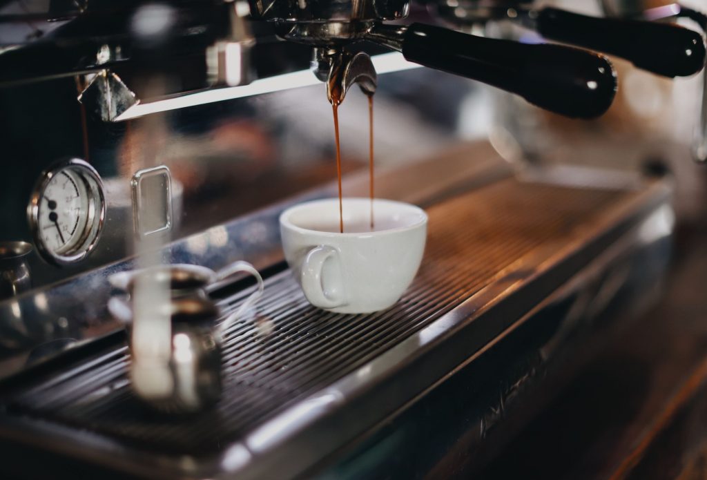 Αυτός είναι ο πιο επικίνδυνος καφές στον κόσμο – Μπορεί να προκαλέσει μέχρι και επιληπτικές κρίσεις