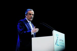 Νέα σκληρή επίθεση Σαμαρά κατά Μαξίμου