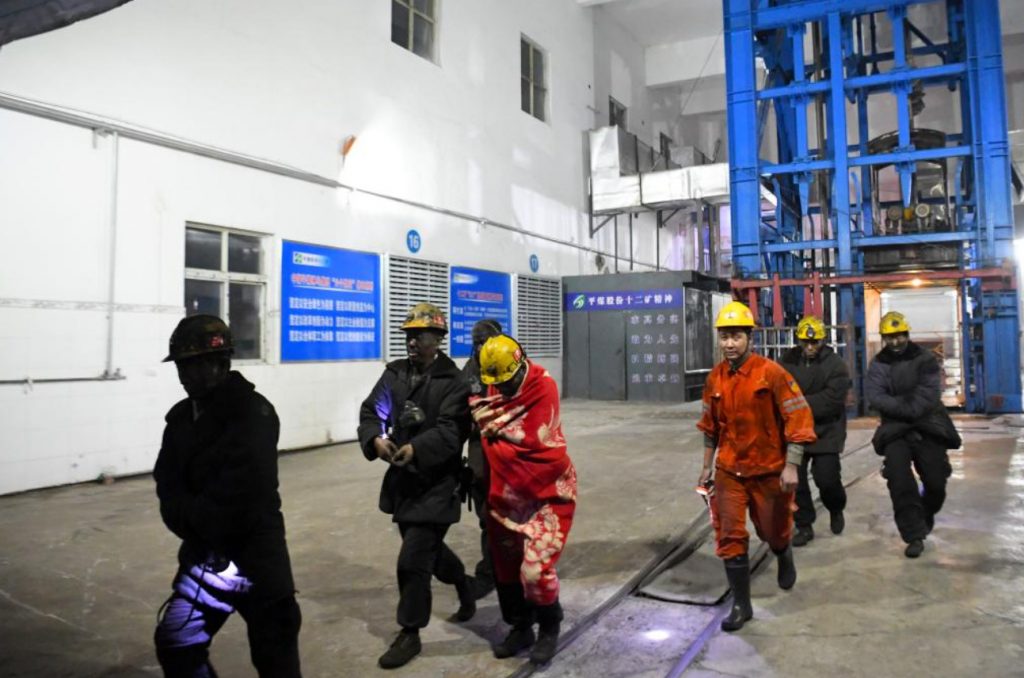 Κίνα: Τουλάχιστον 10 νεκροί μετά από έκρηξη σε ανθρακωρυχείο