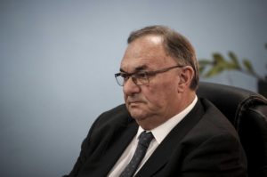 Δημήτρης Καλογερόπουλος: Ποιος είναι ο «αυτοδιοικητικός» που καταλαμβάνει την έδρα του Μιλτιάδη Βαρβιτσιώτη