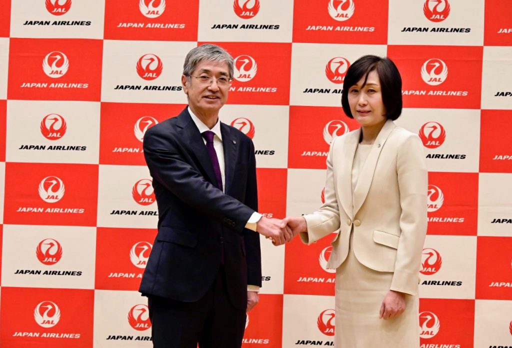 Japan Airlines: Πρώην αεροσυνοδός η πρώτη γυναίκα πρόεδρος της εταιρείας