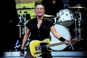 Τα γενέθλια του Λάνθιμου και του Μπρους Σπρίνγκστιν