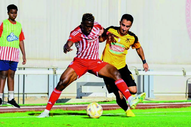 Τραγικό λάθος σε κακό γήπεδο