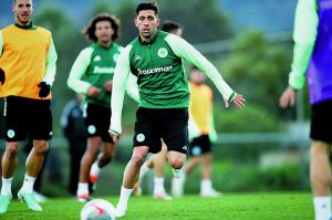 Ετοιμος για ντεμπούτο ο Μπακασέτας