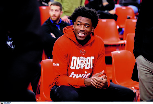 Στη μάχη με… σκονάκι