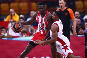 Ολυμπιακός – Αρμάνι Μιλάνο 79-74: Καρδιοχτύπησε, αλλά κέρδισαν οι «ερυθρόλευκοι»