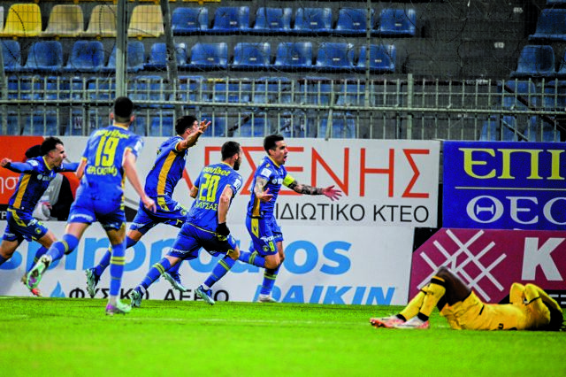 Σούπερ ανατροπή για πλέι οφ