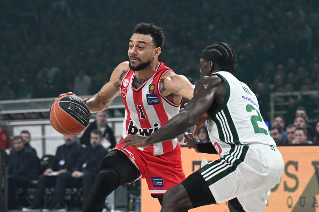 Ο Ολυμπιακός αγγιξε τεράστια ανατροπή, όμως ο Παναθηναϊκός πήρε τη νίκη