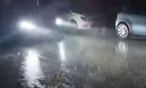 Πάτρα: Προβλήματα στην Πάτρα από την κακοκαιρία – Ισχυρό μπουρίνι προκάλεσε διακοπές ρεύματος και πτώσεις δένδρων