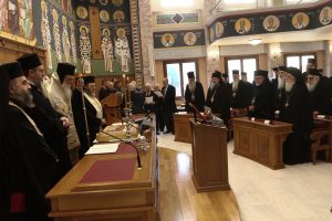 Ανοιξε θέμα βαπτίσεων ο Ιερώνυμος