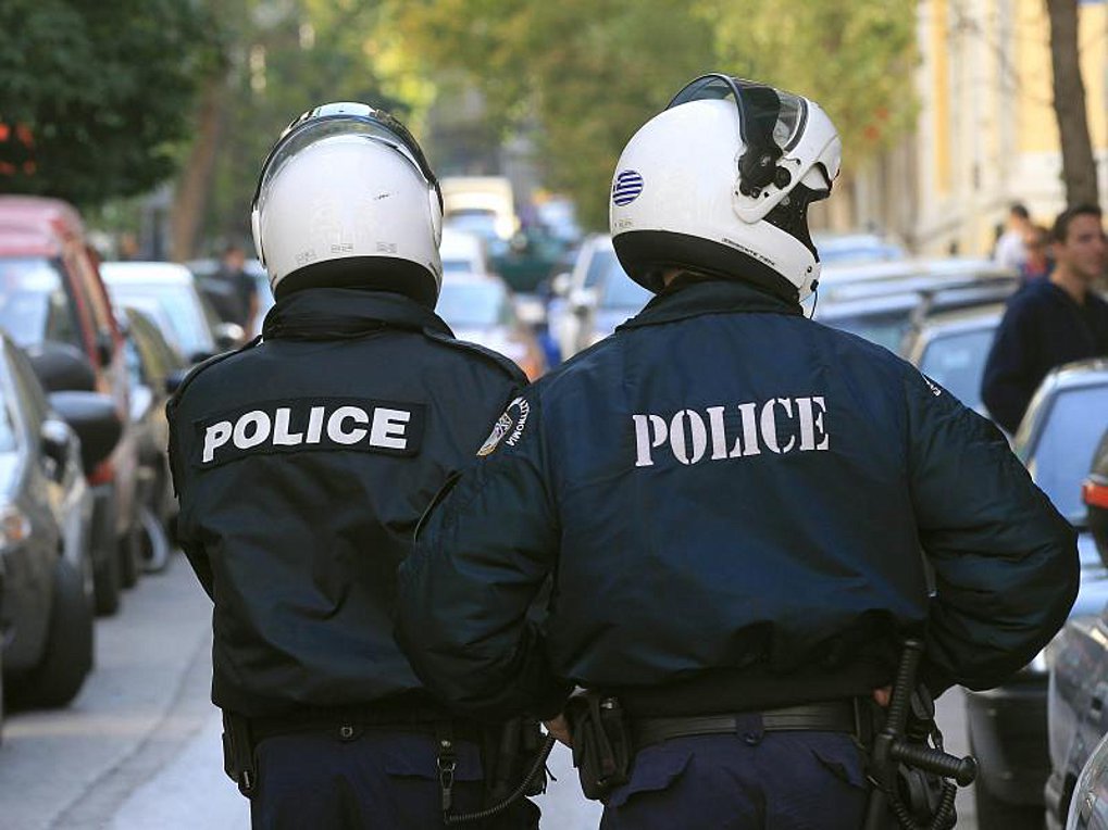«Τελεσίγραφο» Χρυσοχοΐδη για επιστροφή εντός 24ωρων δεκάδων αστυνομικών στην Άμεση Δράση