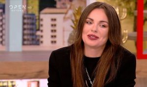 Τέμπη: «Στο τέλος θα φταίμε εμείς που μπήκαμε στο τρένο» – Ξεσπά επιζήσασα της τραγωδίας