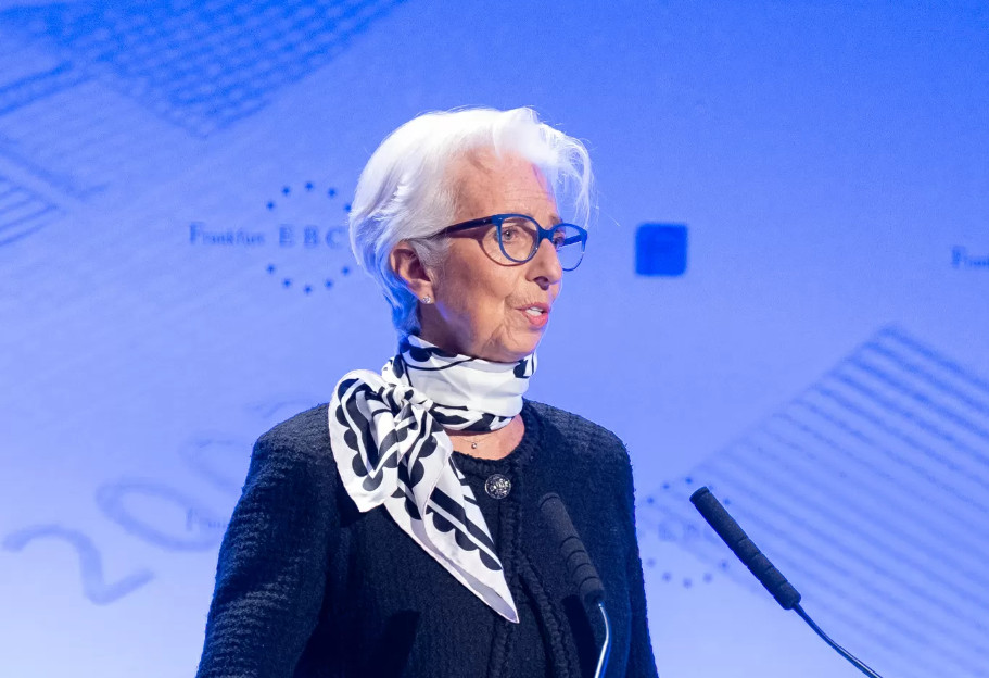 Προσεκτική η Λαγκάρντ σχετικά με τις μειώσεις επιτοκίων – Γιατί παίζει με τον χρόνο;