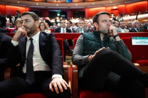 Δύο ξένοι στην ίδια… Πόλη