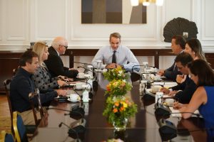 Τουρισμός για… κάποιους, έγινε το «για όλους» – Πώς η κυβέρνηση αποκλείει τα άτομα με αναπηρία