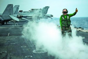 Ποιος θα νικήσει εάν ξεσπάσει ένας πόλεμος Κίνας-ΗΠΑ;