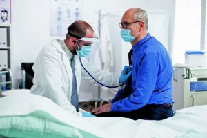 Covid-19: Πέντε κρίσιμες απαντήσεις για την προστασία της καρδιάς