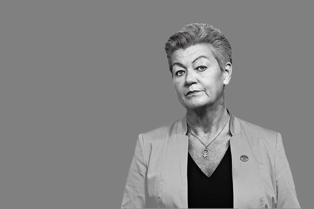 «Σταυροφόρος» της Κομισιόν