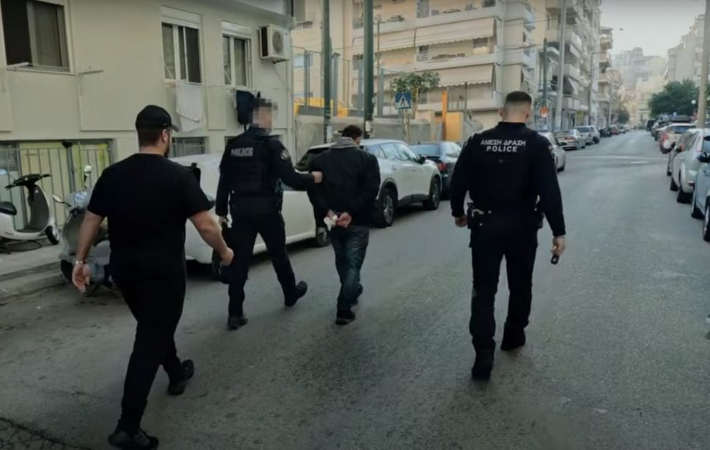 ΕΔΕ για το βίντεο youtuber με τη σύλληψη 43χρονου παιδεραστή