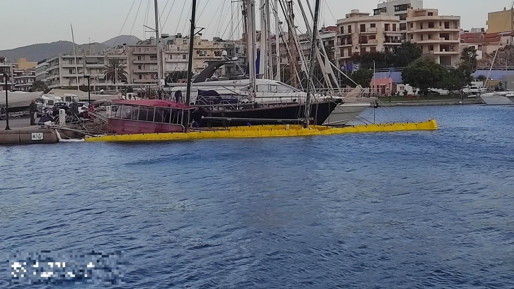 Κρήτη: Βυθίστηκε ιστιοφόρο σκάφος σημαίας Ρουμανίας στη μαρίνα Αγίου Νικολάου