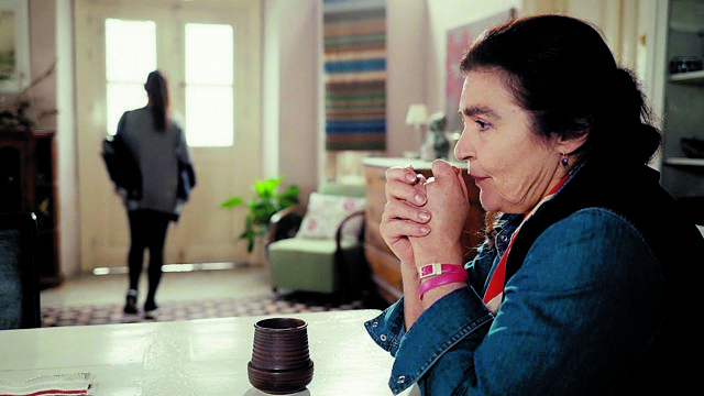 Επιστρέφουν «Η γη της ελιάς» και «Το ναυάγιο»