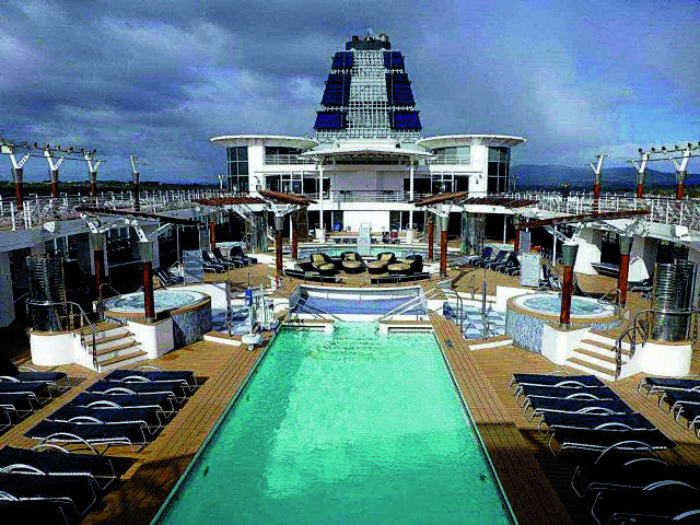 Κρουαζιέρα: Ολοταχώς για νέο ρεκόρ εσόδων