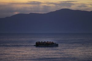 Συνεχίζονται οι «καραβιές» μεταναστών που φτάνουν στη Νότια Κρήτη