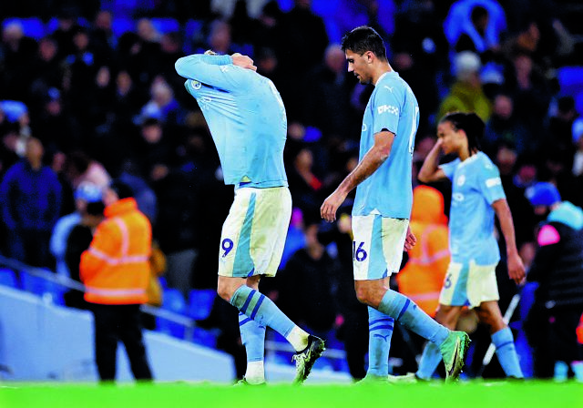 Σκόνταψε η Σίτι