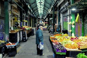 Το σοκ των ανατιμήσεων πλήττει τους φτωχότερους