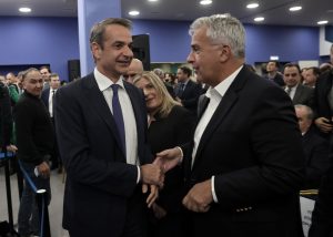 Συνωμοσία για να χτυπήσουν «τον πιο πετυχημένο πρωθυπουργό» βλέπει ο Βορίδης στο ψήφισμα του Ευρωκοινοβουλίου