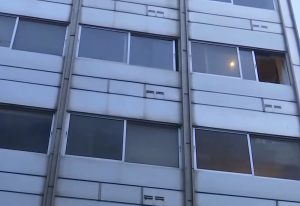 Θρίλερ με τον νεκρό άνδρα στα Εξάρχεια – Ο άγριος καυγάς και οι κραυγές για «βοήθεια»