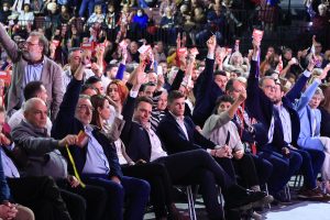 Δημοσκόπηση: «Εύστοχη» η παρέμβαση Τσίπρα λένε οι ψηφοφόροι ΣΥΡΙΖΑ
