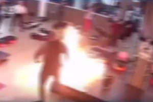 Κύπρος: 51χρονος μπούκαρε μαινόμενος σε γυμναστήριο και έβαλε φωτιά