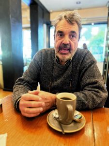 «Λιγότερο σινεμά, περισσότερο κινητό…»