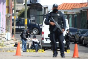 Μαίνεται ο πόλεμος των συμμοριών στο Μεξικό – Εντοπίστηκαν 5 απανθρακωμένα πτώματα