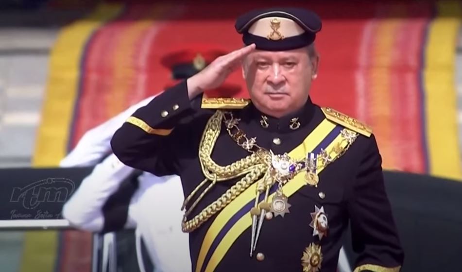 Ο νέος ζάμπλουτος βασιλιάς της Μαλαισίας με παππού κολλητό του Χίτλερ